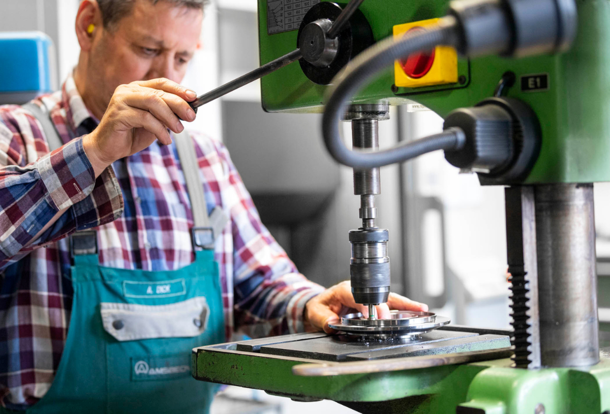 In-House CNC Manufacturing Centrifugal Clutches & Brakes Precision CNC machining and assembly for centrifugal clutches and brakes. Engineered solutions for industrial and OEM applications.